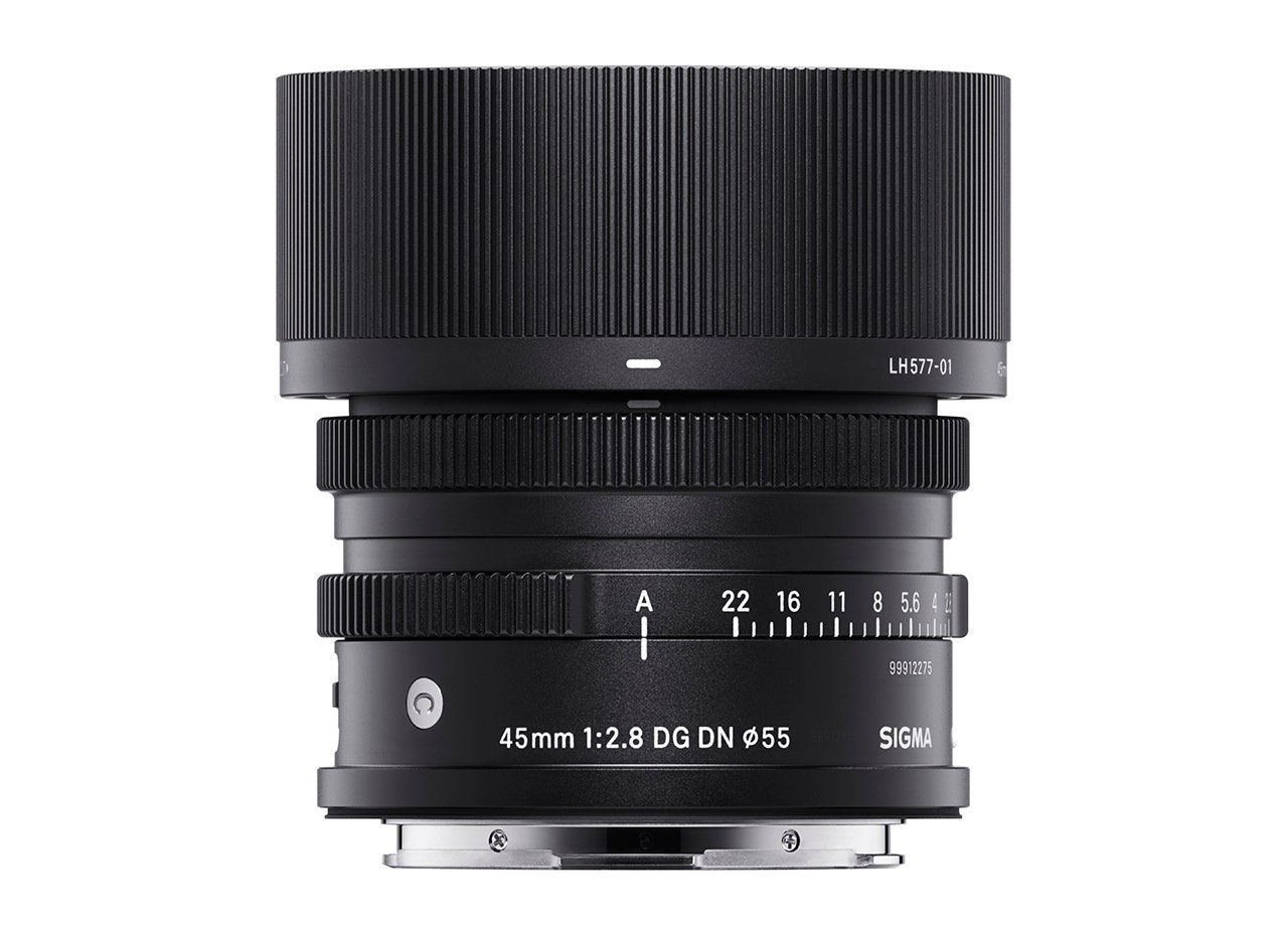 fp - Mirrorless Camera + 45MM F/2.8 DG DN (C)